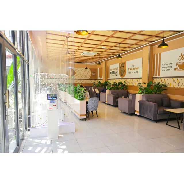Manaraplaza Hotel and Resort