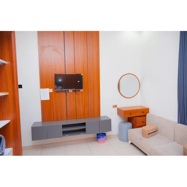 Manaraplaza Hotel and Resort